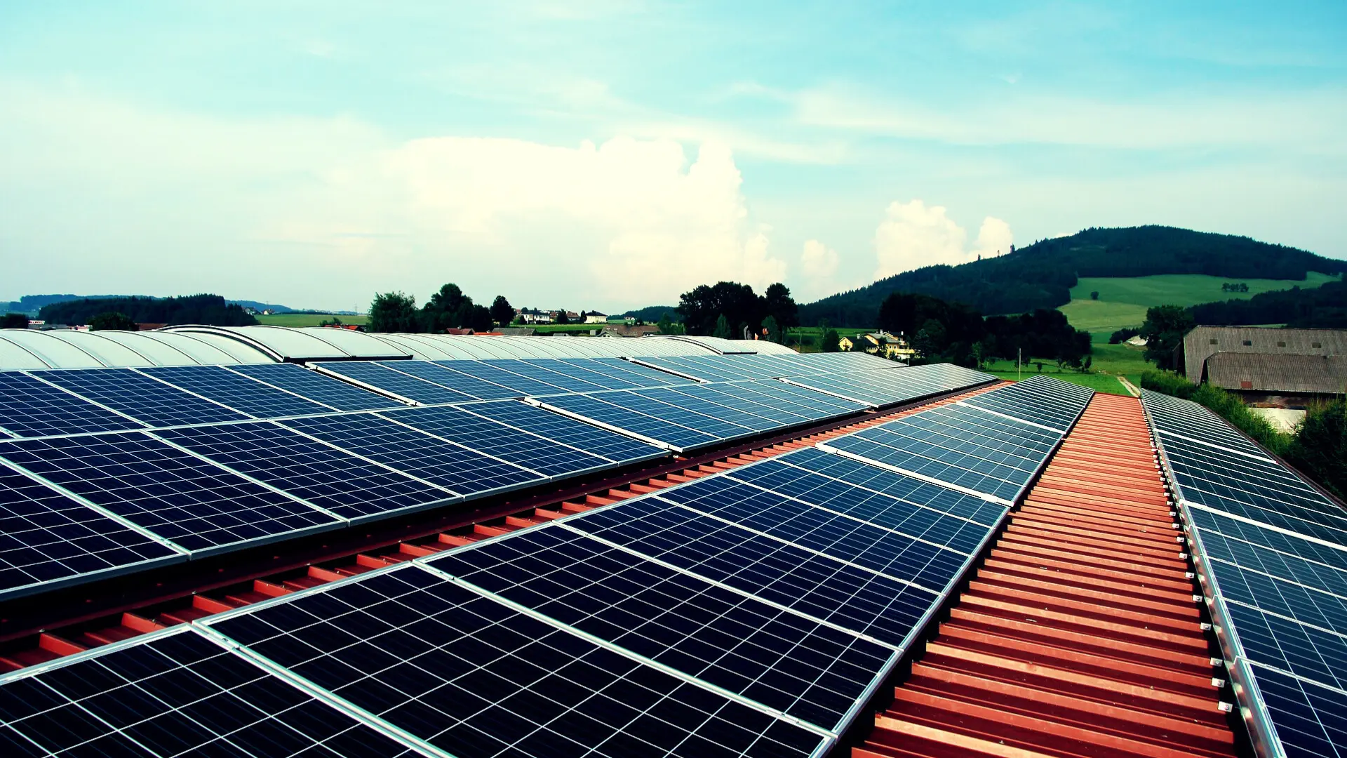 Is it a Smart Decision to Invest in a Solar Rooftop System?